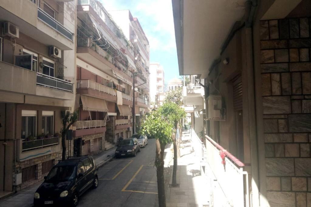 Elegant Central Apartment In Volos Ngoại thất bức ảnh