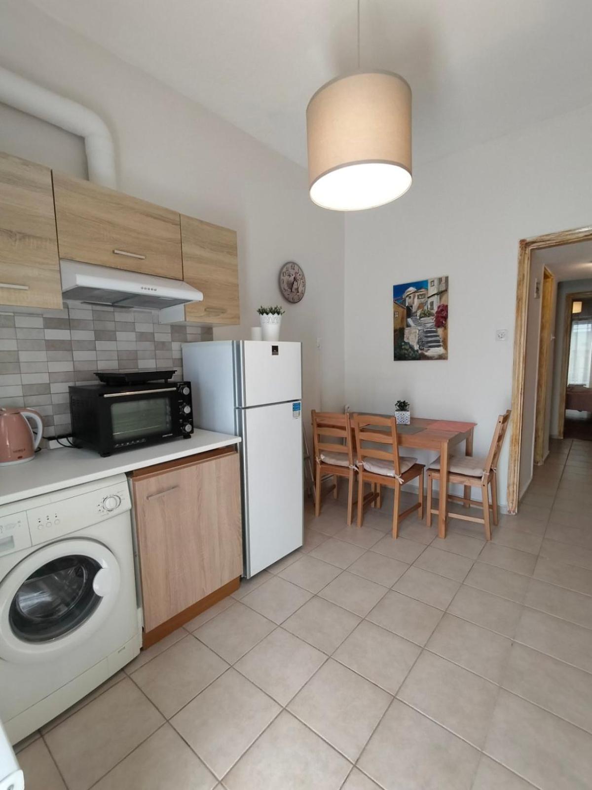 Elegant Central Apartment In Volos Ngoại thất bức ảnh